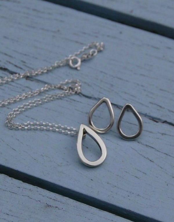 Chunky Dew Drop Earrings - Image 2