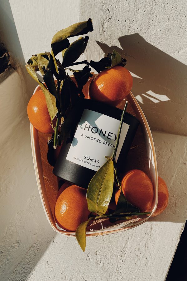 Sómas Candle - "Honey & Smoked Beech" - Image 3