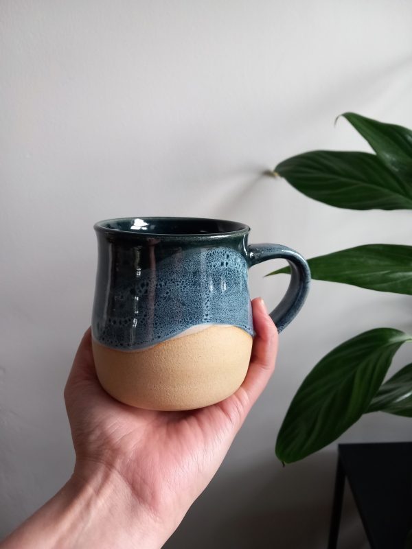 Irish blue ceramic mug - "Tuile agus Trá" - Image 3